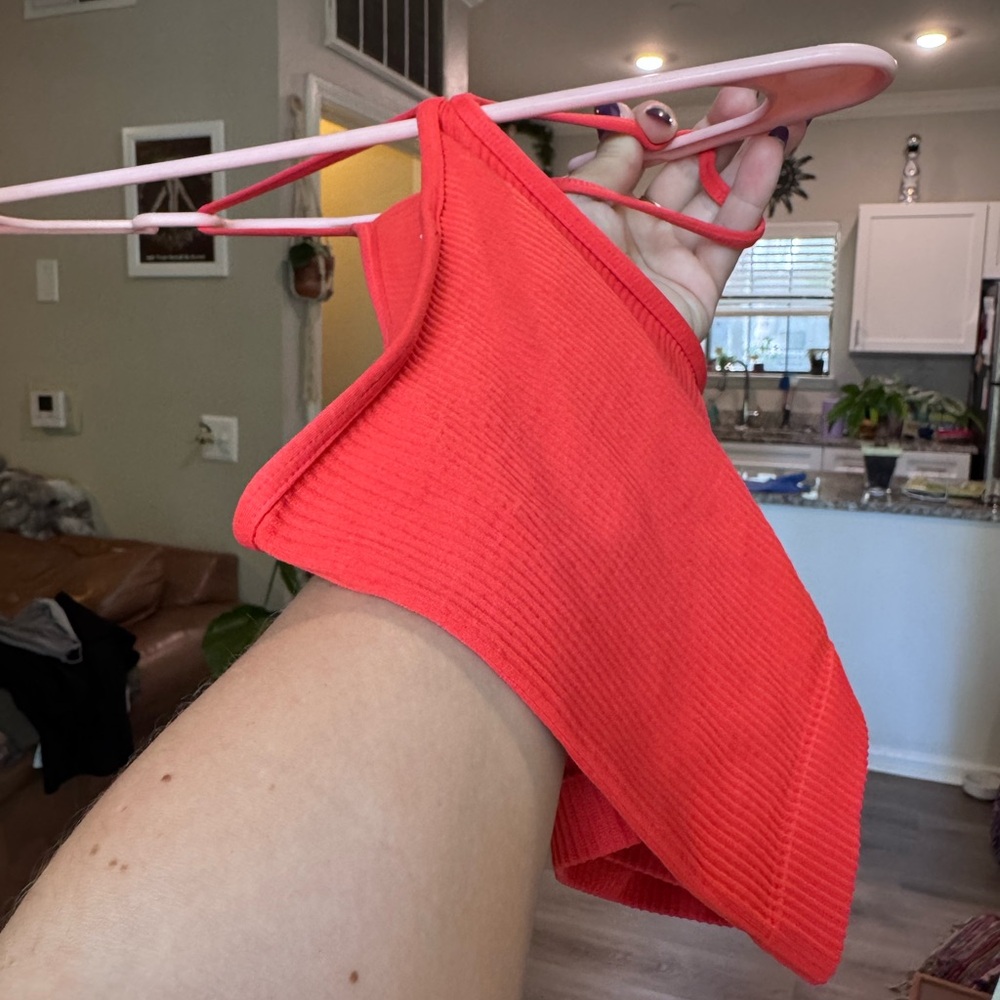 Nikibiki Red Ribbed Crop Top - Picture 3 of 4